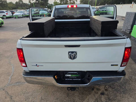 2016 RAM 1500 SLT