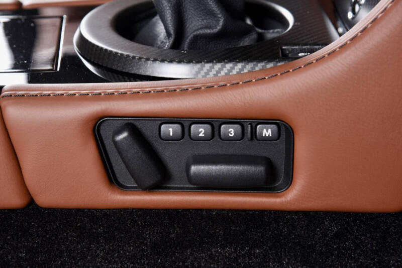 2017 Aston Martin V12 Vantage S Roadster