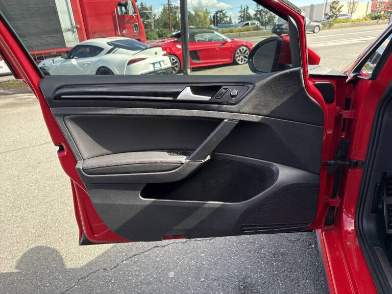 2015 Volkswagen Golf GTI Autobahn