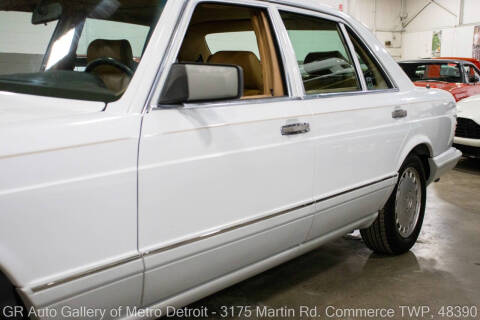 1991 Mercedes-Benz 560-Class 560 SEL