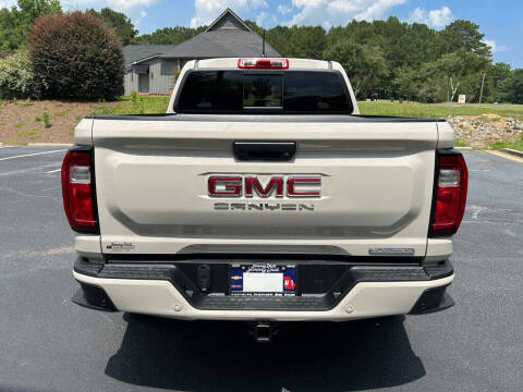 2026 GMC Canyon Elevation