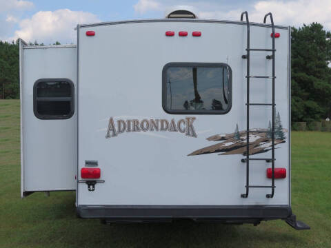 2006 Dutchmen RV Adirondack