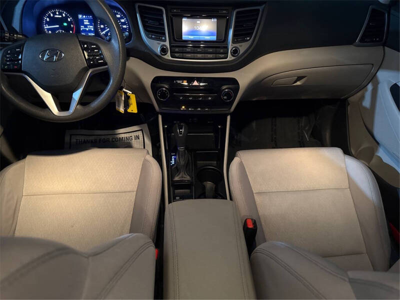 2017 Hyundai Tucson SE