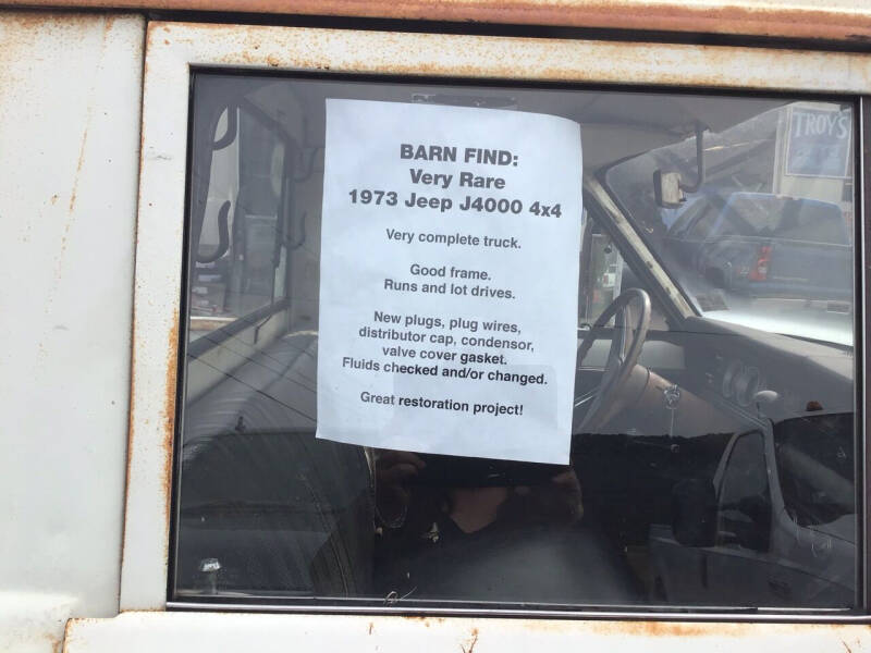 1973 Jeep J-4000