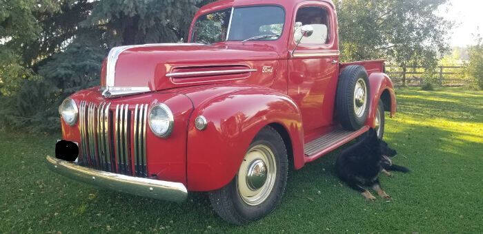 1947 Ford F-100