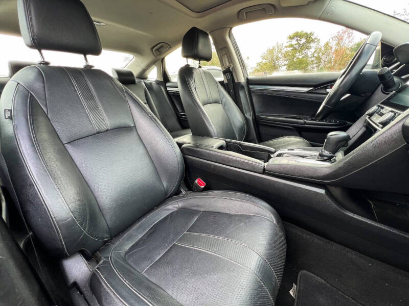 2018 Honda Civic EX-L w/Navi