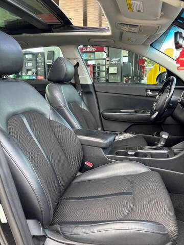 2019 Kia Optima S
