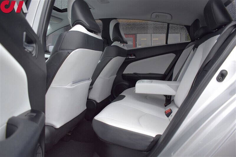 2022 Toyota Prius Limited