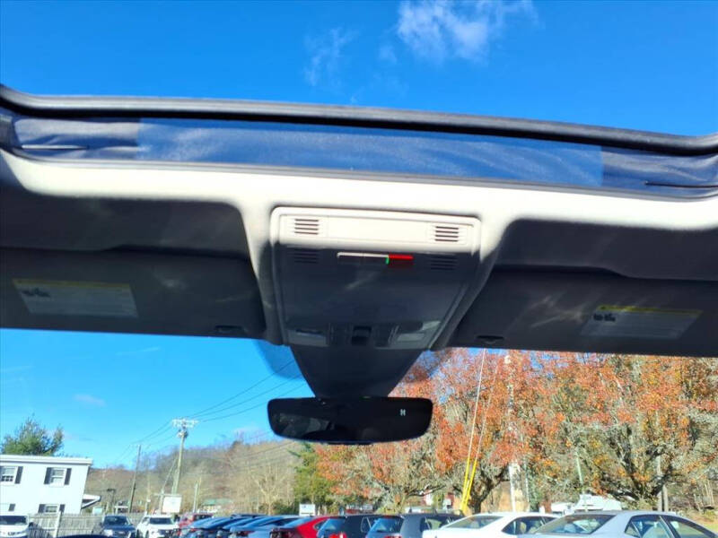 2022 Volkswagen Tiguan SE 4Motion