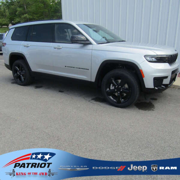 2025 Jeep Grand Cherokee L Altitude's photo