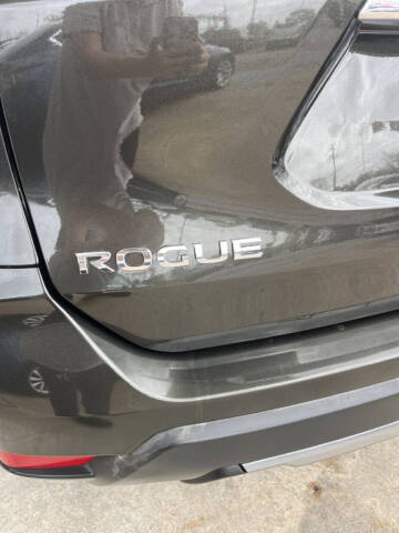 2017 Nissan Rogue