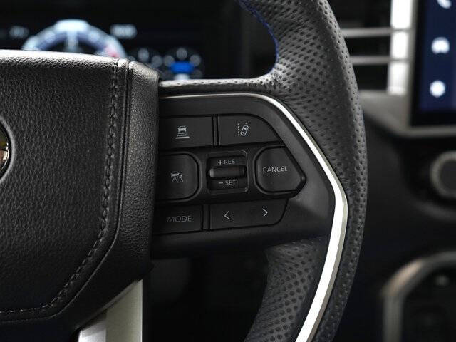 2025 Toyota Sequoia Platinum