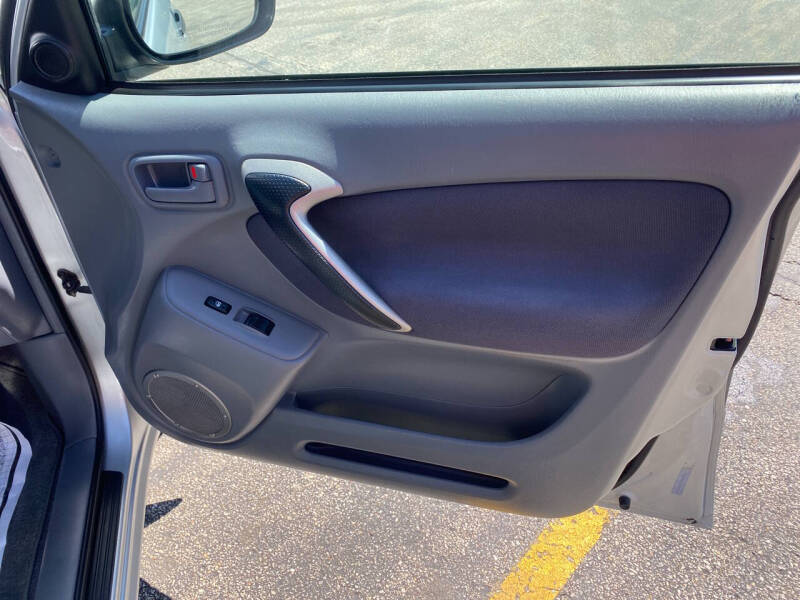 2001 Toyota RAV4