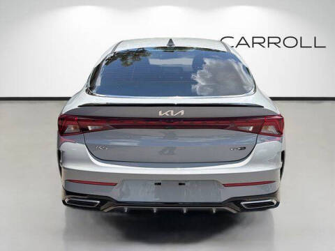 2022 Kia K5