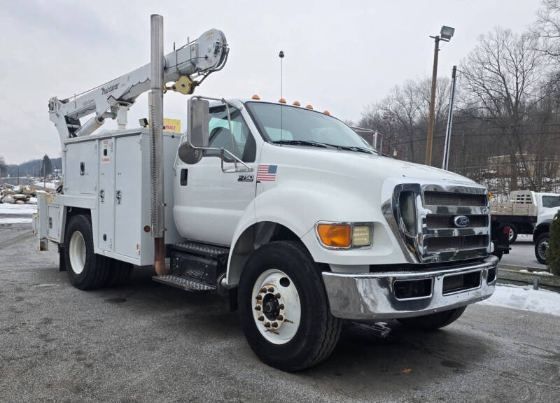 2015 Ford F-750's photo