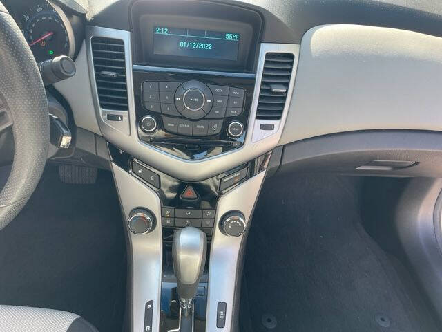 2011 Chevrolet Cruze LS