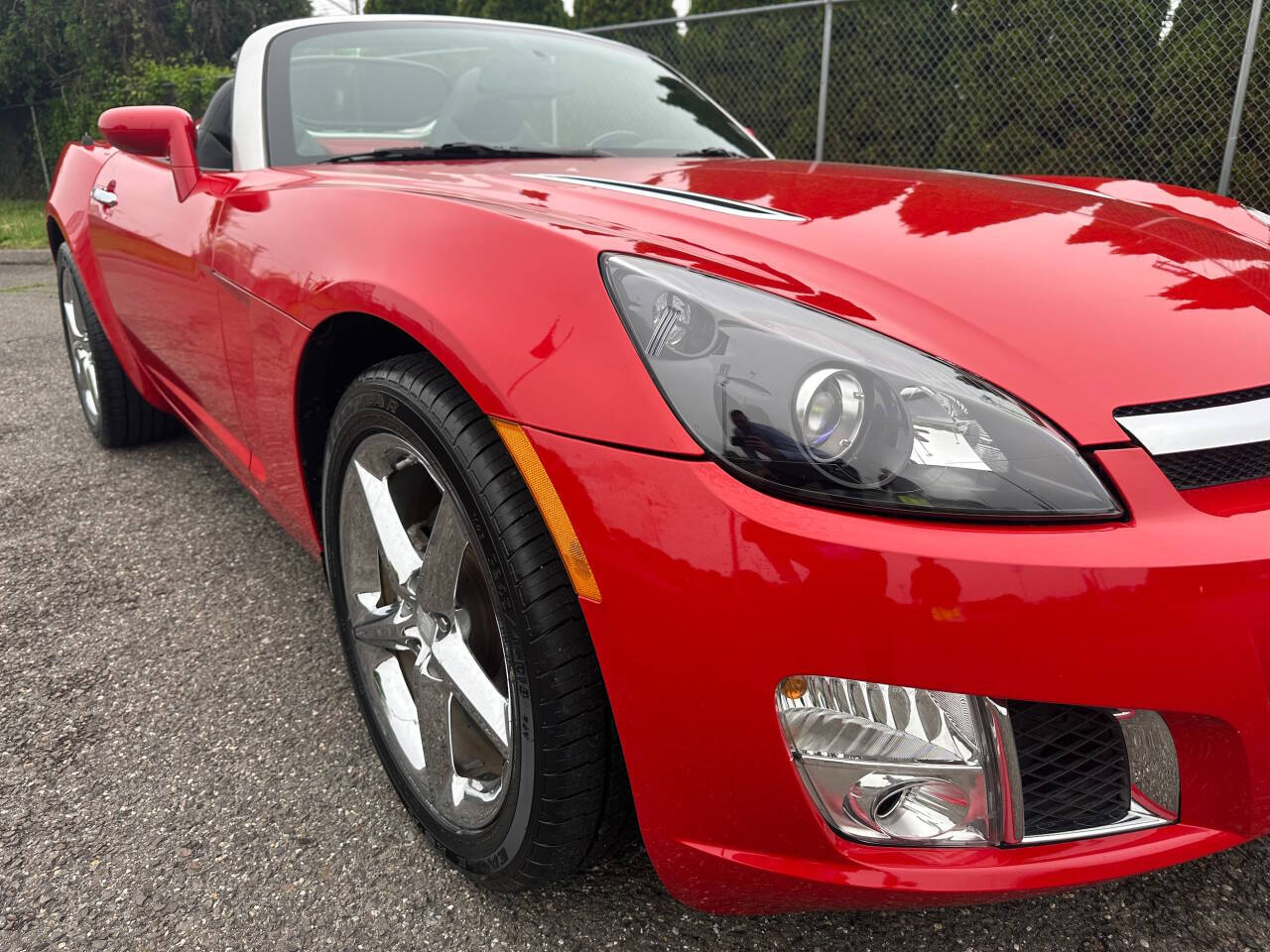 2008 Saturn SKY 18