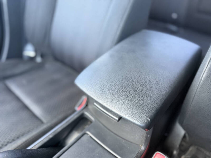 2010 Mazda MAZDA3 i Touring