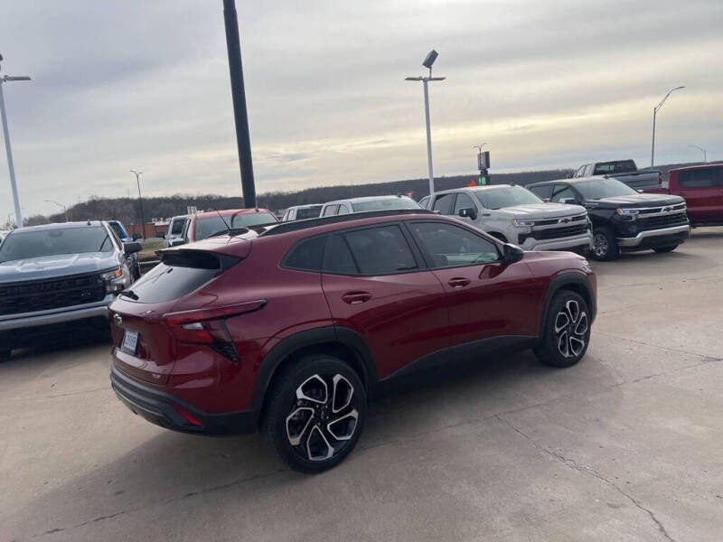 2025 Chevrolet Trax RS