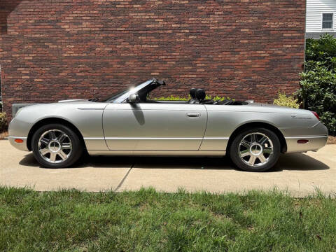 2005 Ford Thunderbird Deluxe