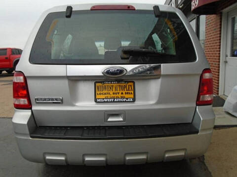 2010 Ford Escape XLS
