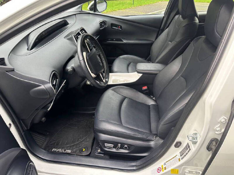2016 Toyota Prius Four