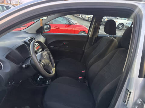 2008 Scion xD