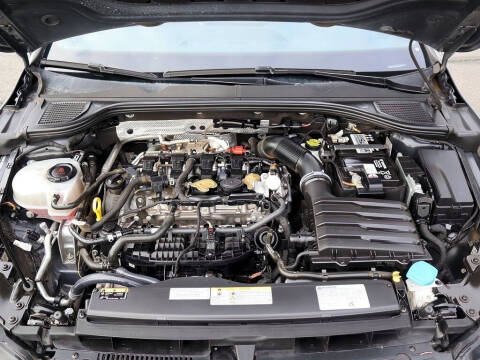 2022 Volkswagen Golf GTI SE