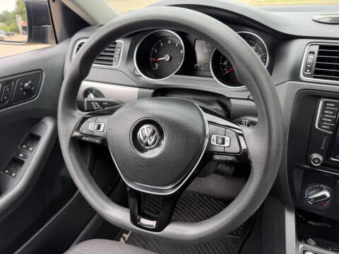 2016 Volkswagen Jetta