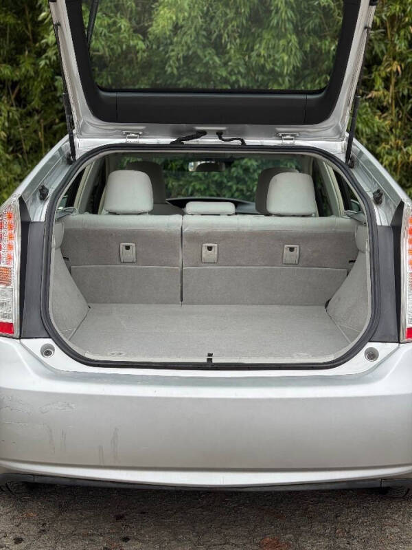 2011 Toyota Prius Two