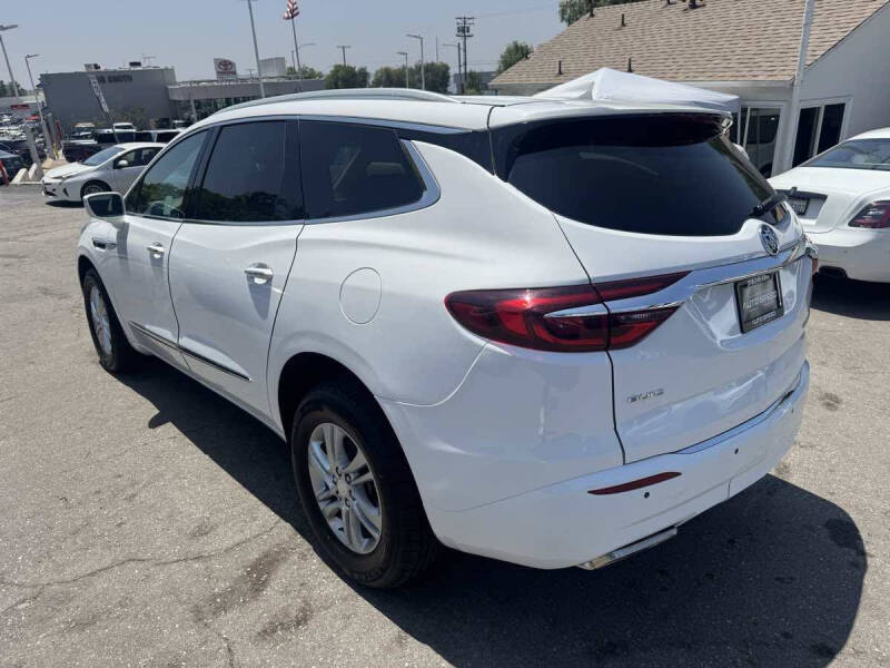2018 Buick Enclave Essence