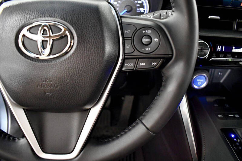 2021 Toyota Venza LE