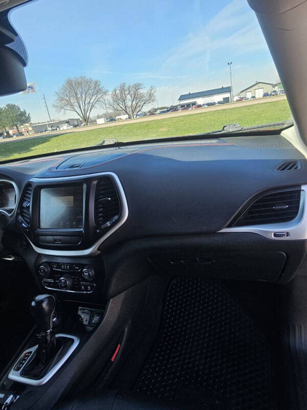 2015 Jeep Cherokee Trailhawk