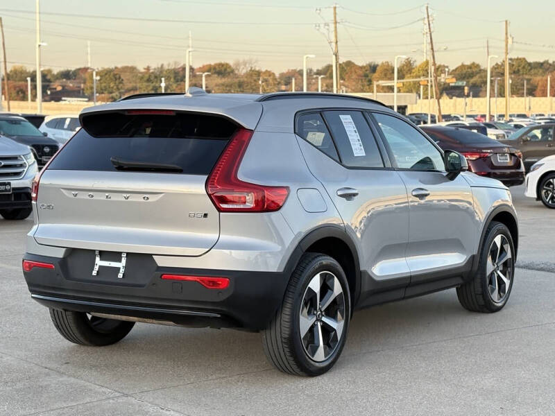 2024 Volvo XC40