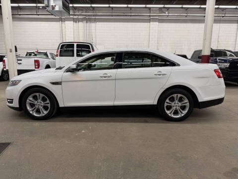 2019 Ford Taurus SEL