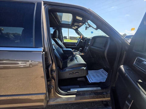 2017 Lincoln Navigator L Select