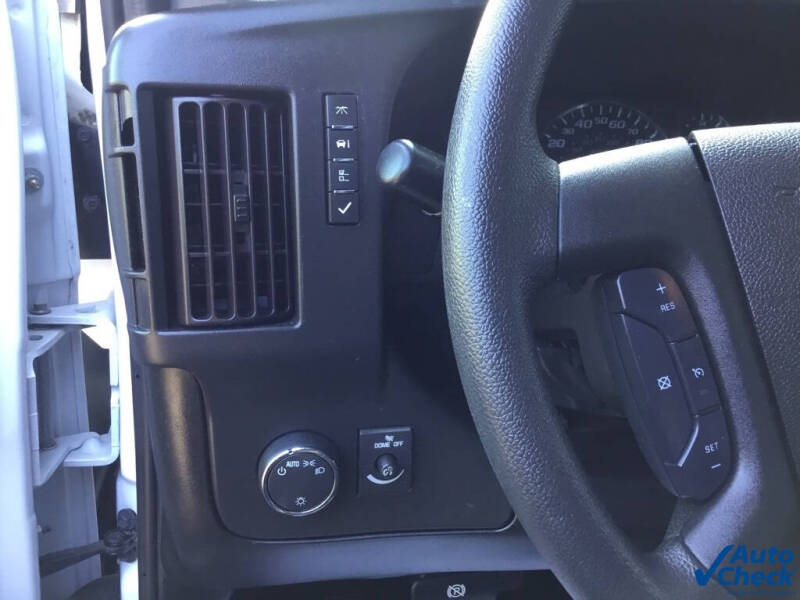 2022 Chevrolet Express 2500