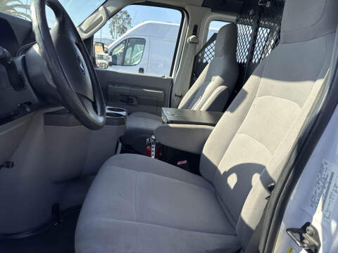 2013 Ford E-Series E-150