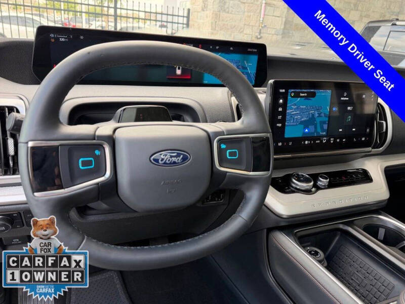 2025 Ford Expedition Active