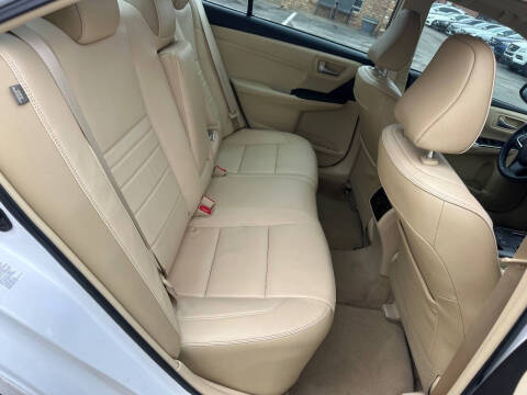 2017 Toyota Camry XLE