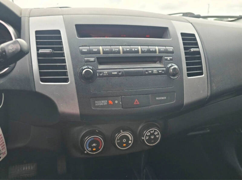 2012 Mitsubishi Outlander ES