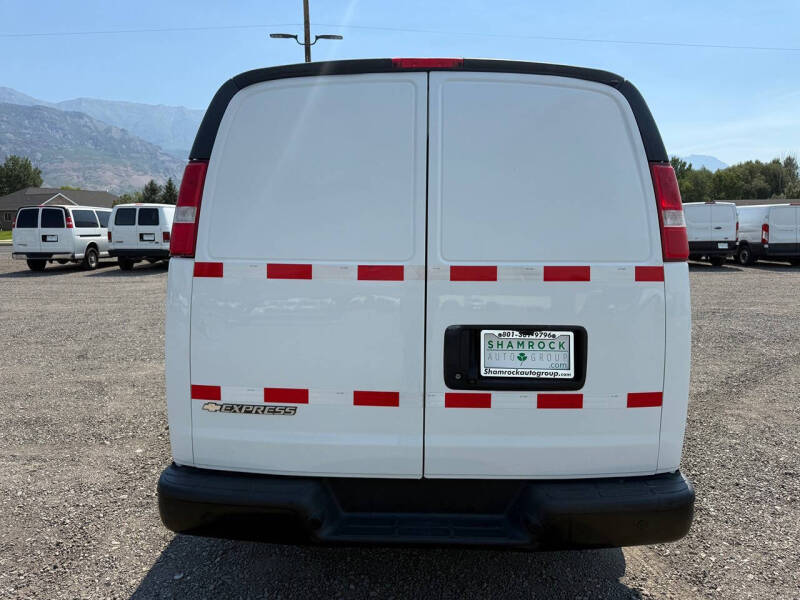 2021 Chevrolet Express 2500