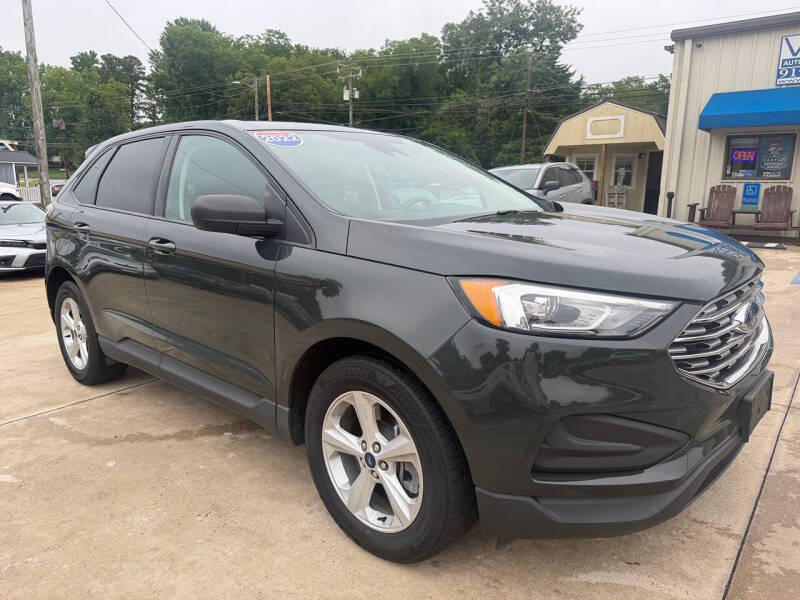 2022 Ford Edge SE
