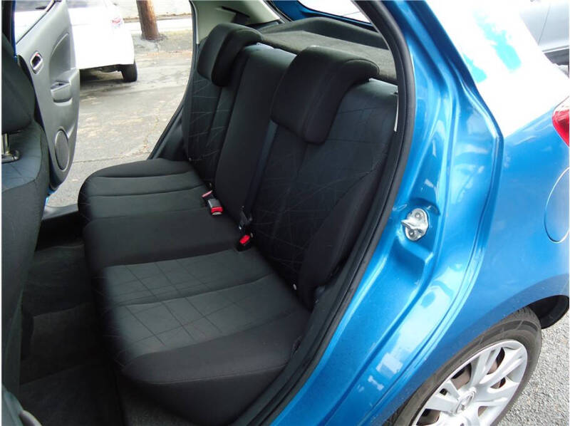 2012 Mazda MAZDA2 Sport