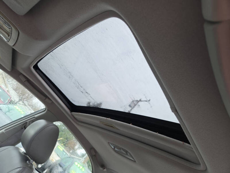 2004 Toyota Camry XLE