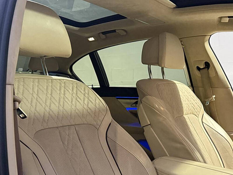 2016 BMW 7 Series 750i xDrive