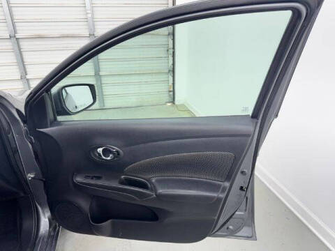 2019 Nissan Versa