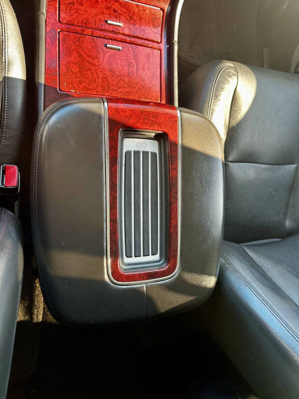 2012 Cadillac Escalade ESV Luxury