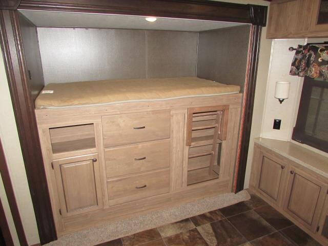 2016 Forest River SHASTA PHO