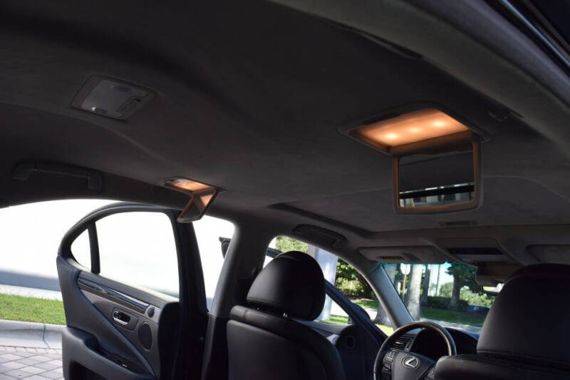 2013 Lexus LS 460